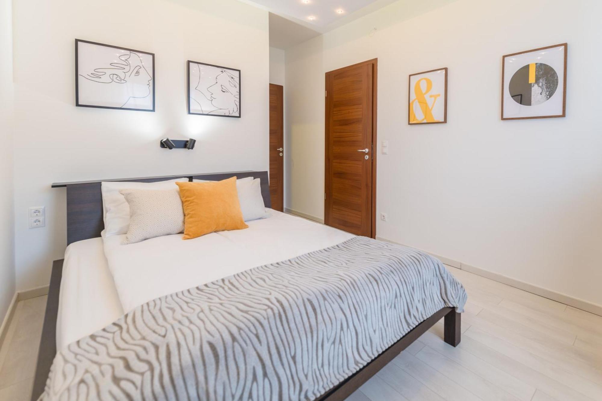 Miami Vice Apartment With Balcony บูดาเปสต์ ภายนอก รูปภาพ